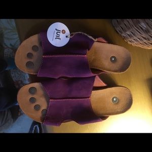 Juil sandals